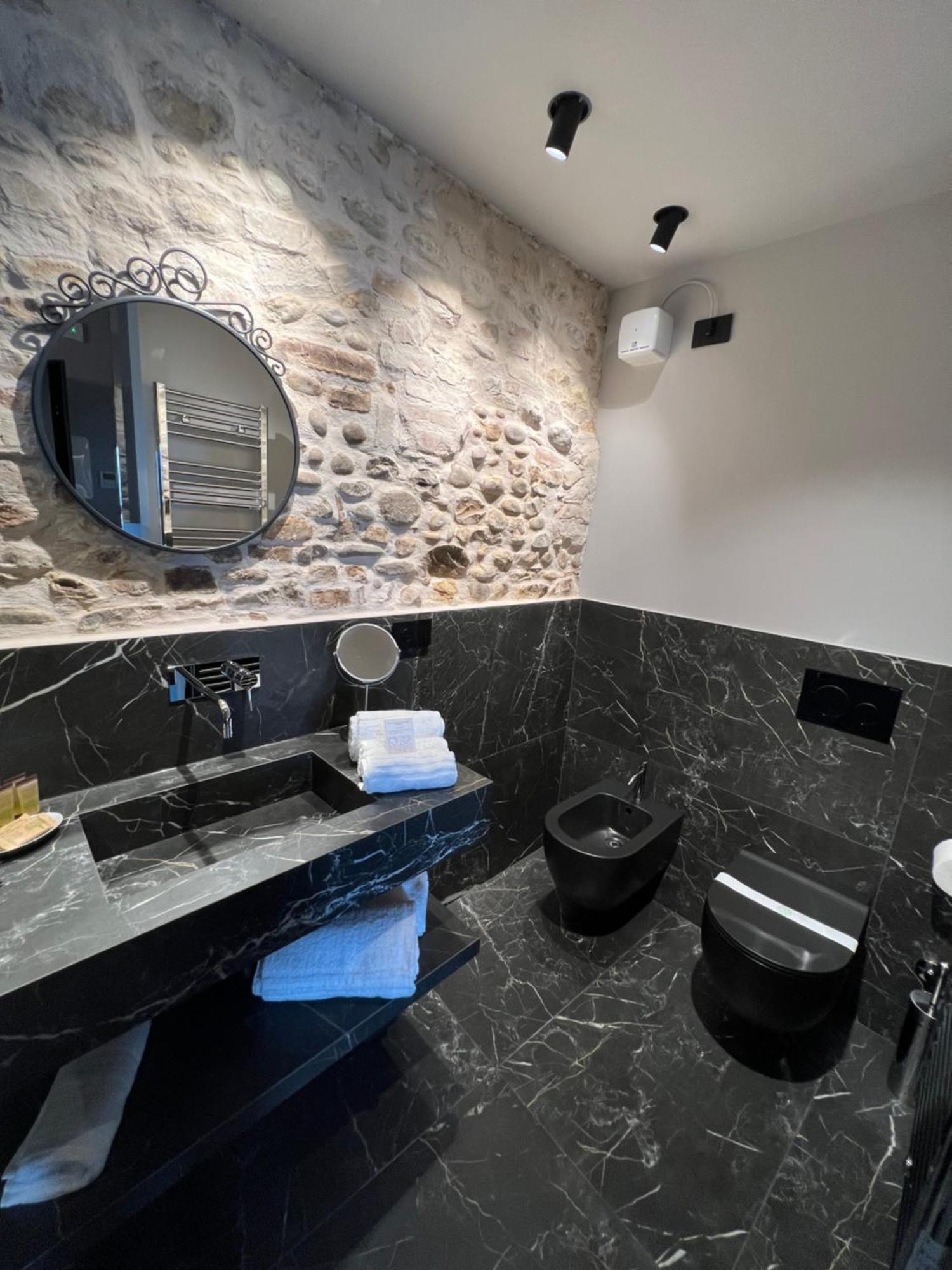 Montepagano 1137 Hotel ภายนอก รูปภาพ